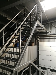 Schody_stalowe_Goralmet_Mazurek_konstrukcje_stalowe_Malopolska_Tarnow (3) — kopia.jpg