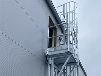 drabiny_stalowe_i_podesty_przemyslowe_Mazurek_konstrukcje_stalowe_Tarnow_Malopolska  (14).JPG