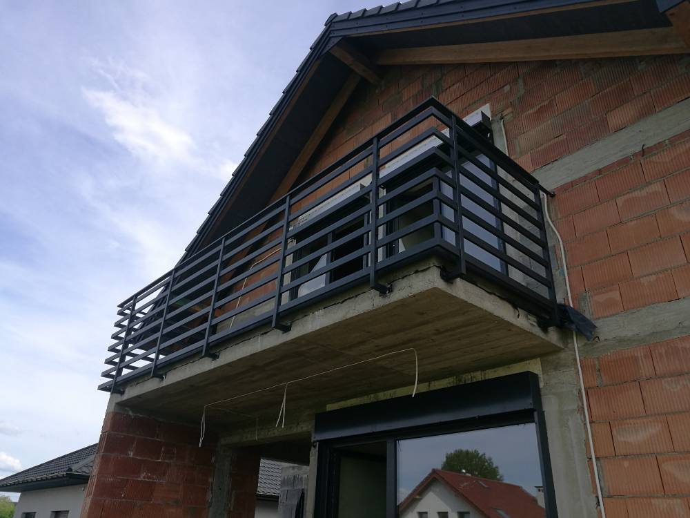 balustrady-balkonowe-mazurek-konstrukcje-stalowe-malopolska (2).jpg