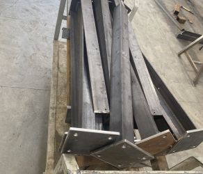 Balustrady_przemyslowe_dla_pkp_Mazurek_kosntrukcje_stalowe_Tarnow_Malopolska  (1).JPG