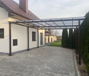 Wiata_zadaszeniowa_stalowa_dom_jednorodzinny_Tarnow_Mazurek_konstrukcje_stalowe_Tarnow_Malopolska (4).JPG