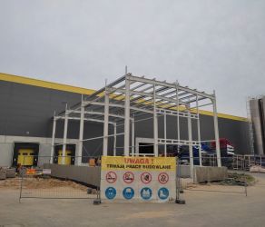 Konstrukcja stalowa Hali K-Flex Uniejow Mazurek Konstruckje stalowe Malopolska Tarnow (18).jpg