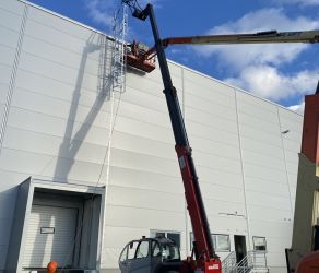 drabiny_stalowe_i_podesty_przemyslowe_Mazurek_konstrukcje_stalowe_Tarnow_Malopolska  (8).JPG